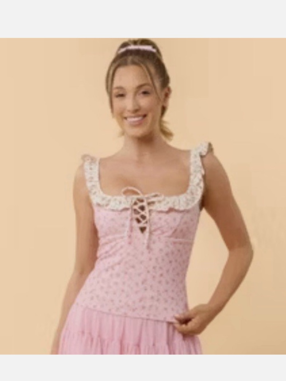 [BLOGILATES] RUFFLE LACE UP TANK